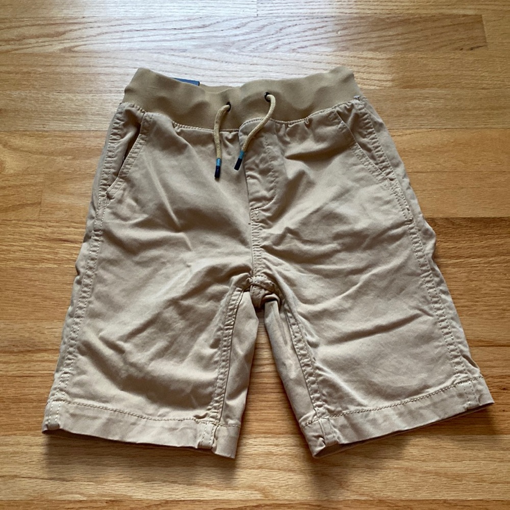 Boys khaki shorts